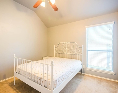 11015 Brighton Gardens Drive - Photo Thumbnail 33