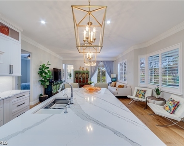 1107 Augusta Falls Way - Photo Thumbnail 6