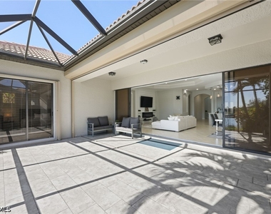 1419 Serrano Circle - Photo Thumbnail 14