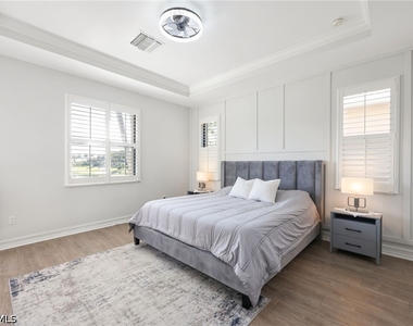 1419 Serrano Circle - Photo Thumbnail 16