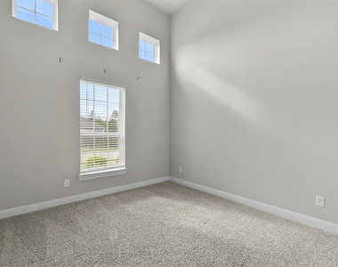 28080 Woodland Bend Way - Photo Thumbnail 4