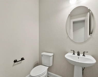 28080 Woodland Bend Way - Photo Thumbnail 16