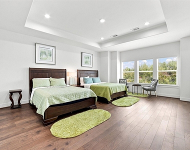 2618 Mcllhenny Street - Photo Thumbnail 22