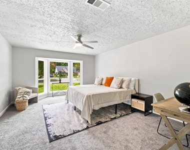 3538 Glenwood Springs Drive - Photo Thumbnail 15