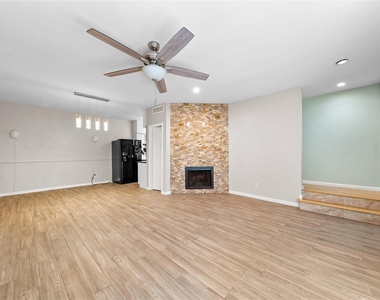 2100 Tanglewilde Street - Photo Thumbnail 4