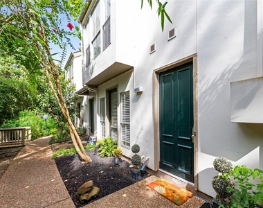 2100 Tanglewilde Street - Photo Thumbnail 23