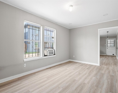 2410 Milby Street - Photo Thumbnail 2