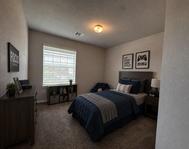 140 Kelly Street - Photo Thumbnail 23