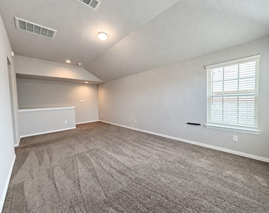 140 Kelly Street - Photo Thumbnail 13