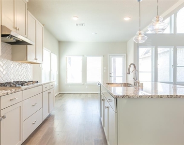 3442 Cabernet Shores Drive - Photo Thumbnail 11
