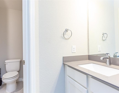 3442 Cabernet Shores Drive - Photo Thumbnail 33