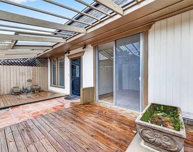 3300 Yorktown Street - Photo Thumbnail 3