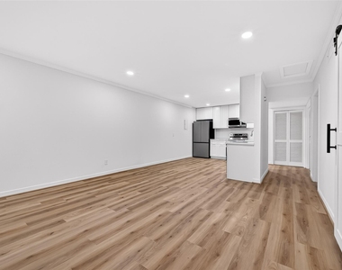 3300 Yorktown Street - Photo Thumbnail 11