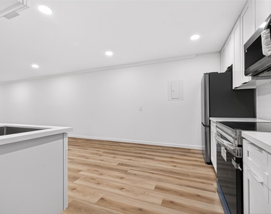3300 Yorktown Street - Photo Thumbnail 18