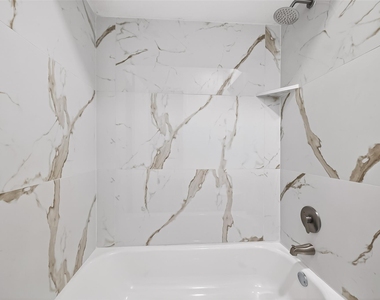 3300 Yorktown Street - Photo Thumbnail 31