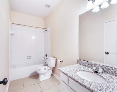 1814 Parkfair Court - Photo Thumbnail 30