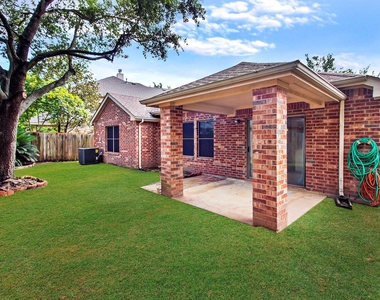 1814 Parkfair Court - Photo Thumbnail 34
