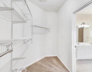 1814 Parkfair Court - Photo Thumbnail 26