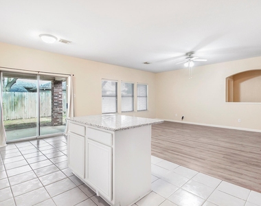 1814 Parkfair Court - Photo Thumbnail 14