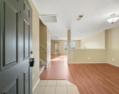 17802 Kerrybrook Lane - Photo Thumbnail 3
