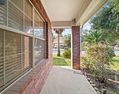 17802 Kerrybrook Lane - Photo Thumbnail 2