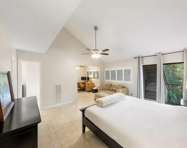 18040 Bal Harbour Drive - Photo Thumbnail 16