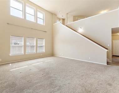228 Shoshone Ridge Drive - Photo Thumbnail 2