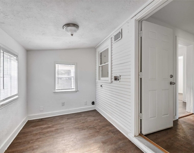 6414 Woodrow Street - Photo Thumbnail 16