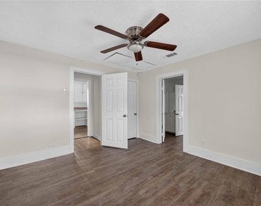 6414 Woodrow Street - Photo Thumbnail 12