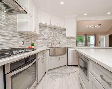2119 Glen Knoll Drive - Photo Thumbnail 18