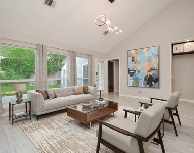 2119 Glen Knoll Drive - Photo Thumbnail 13