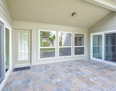 2119 Glen Knoll Drive - Photo Thumbnail 34