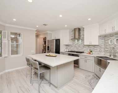 2119 Glen Knoll Drive - Photo Thumbnail 16
