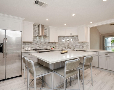2119 Glen Knoll Drive - Photo Thumbnail 17