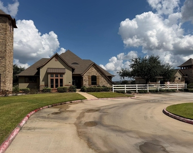 21406 Avalon Queen Drive - Photo Thumbnail 38