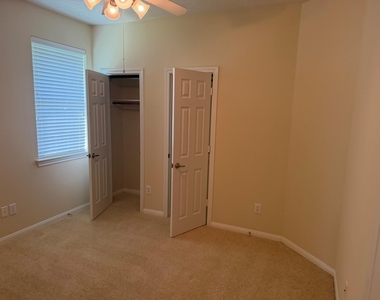 21406 Avalon Queen Drive - Photo Thumbnail 25