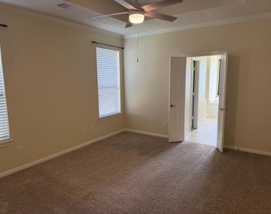 21406 Avalon Queen Drive - Photo Thumbnail 10
