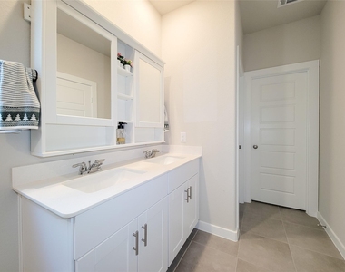 3119 Skyrock Drive - Photo Thumbnail 29