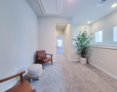 3119 Skyrock Drive - Photo Thumbnail 20