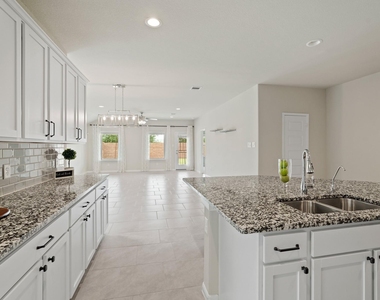 21047 Warrender Terrace Lane - Photo Thumbnail 6