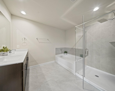 21047 Warrender Terrace Lane - Photo Thumbnail 25