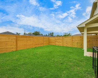 7542 Charlie Street - Photo Thumbnail 4