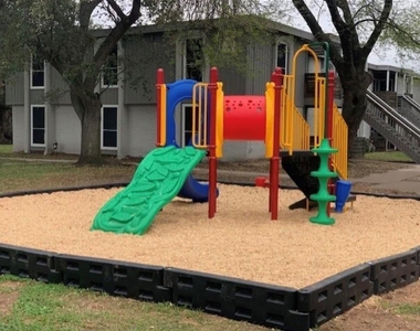 132 Oyster Creek Drive - Photo Thumbnail 25