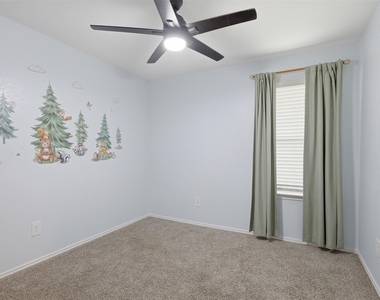 16826 Short Pines Drive - Photo Thumbnail 10
