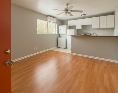 4202 Stanford Street - Photo Thumbnail 1
