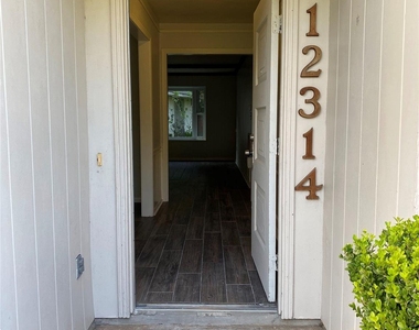 12314 Rincon Drive - Photo Thumbnail 2
