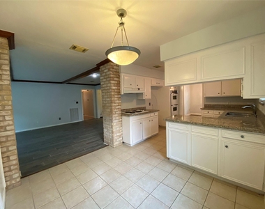 12314 Rincon Drive - Photo Thumbnail 17