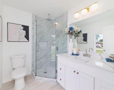 12207 Pompano Lane - Photo Thumbnail 13