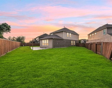 903 Willowick Bay Drive - Photo Thumbnail 32