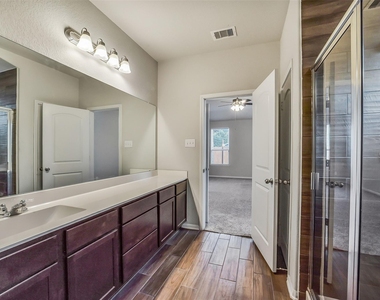 903 Willowick Bay Drive - Photo Thumbnail 18